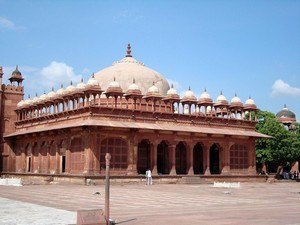 Tomb Of Islam Khan / Jamaat Khana