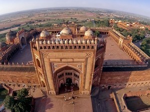 new delhi near by places to visit