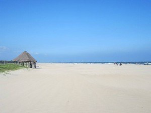 places to visit between mahabalipuram and pondicherry