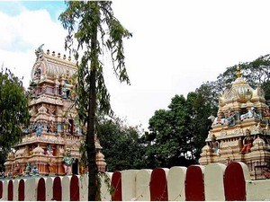 places to visit in between bangalore to mysore