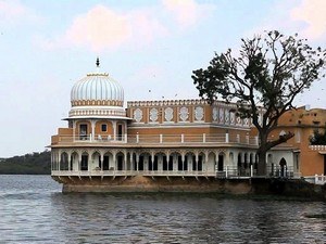 nearby places to visit jaipur