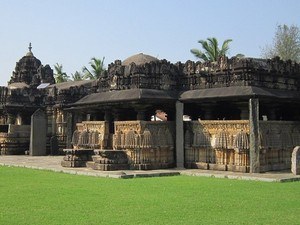 places to visit bangalore within 300 kms