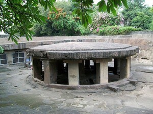 Pataleshwar Cave Temple