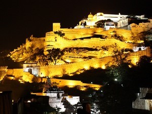 Kumbhalgarh Tour Packages