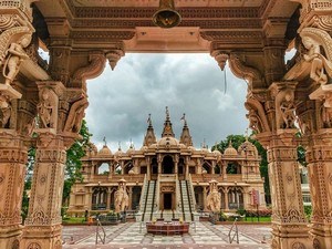 BAPS Swaminarayan Mandir