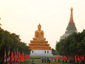 Daen Mahamongkol Temple