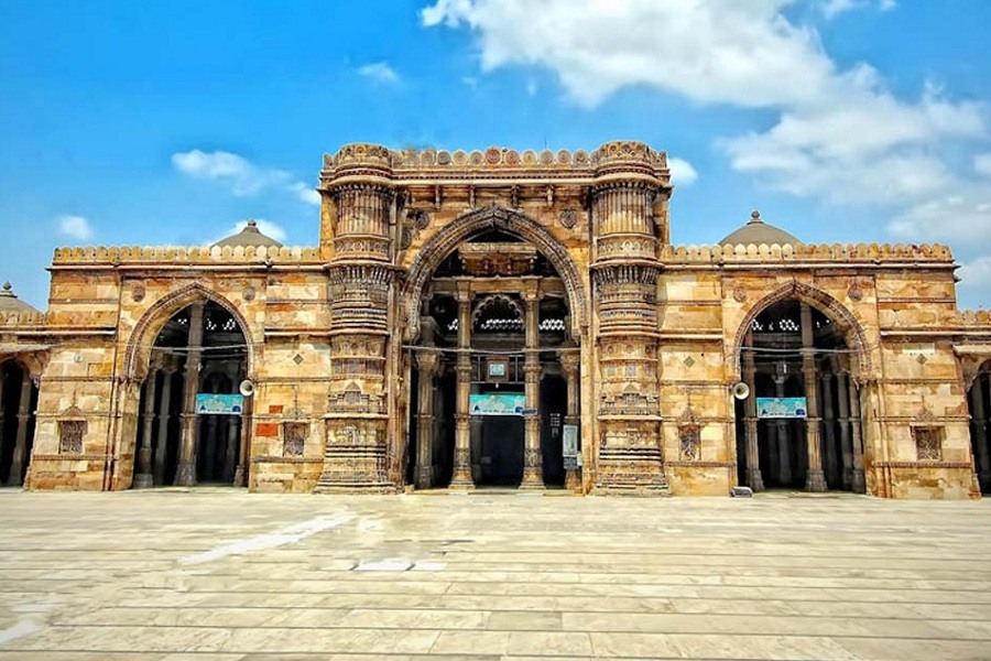 24 Best Places to Visit in Ahmedabad, Things to Do & Sightseeing (2023)