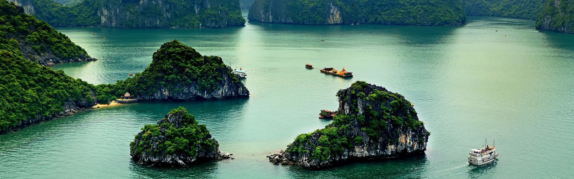 Ha Long Bay