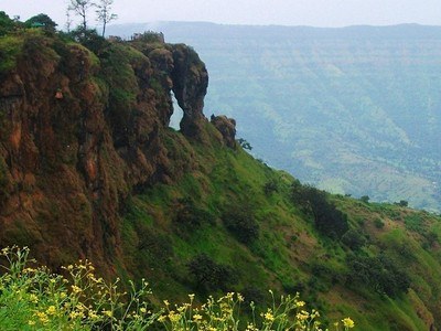 maharashtra tourist places map