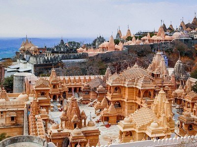 pilgrimage tour india