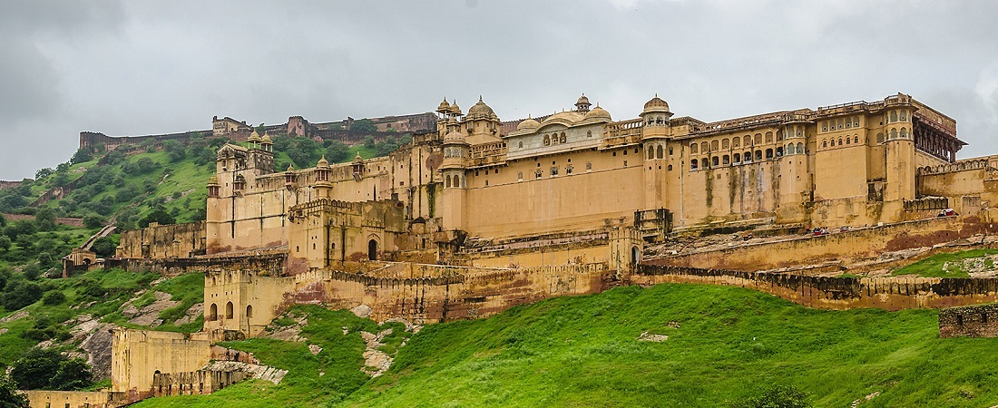 3 Places to Visit near Jaipur within 100 kms (2024)