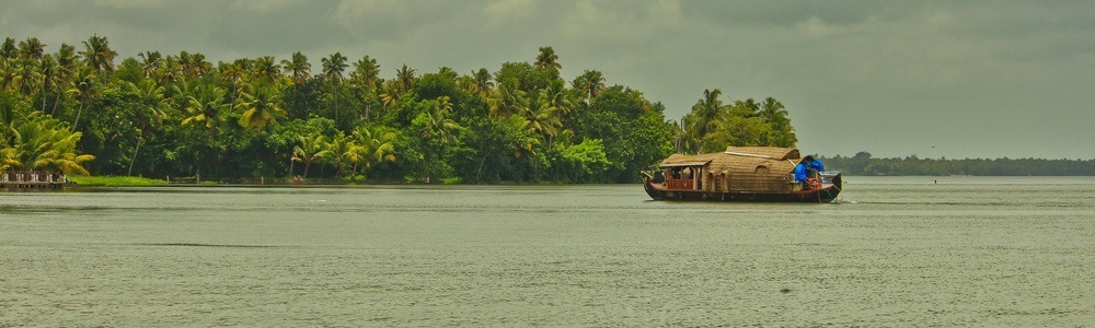 153 Places to visit near Kochi (Cochin) within 300 kms 