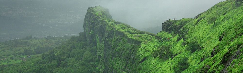 25 Places to Visit near Pune within 100 kms (2024)